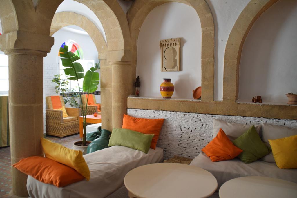 Riad Saltana Эс-Сувейра Экстерьер фото
